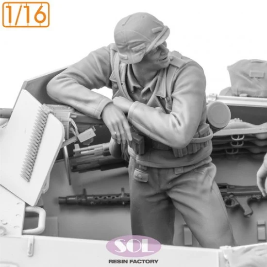 SOL Resin Factory MM857 1/16 Crew #2 for WWII German Sd.kfz.250/1 - Model Figures