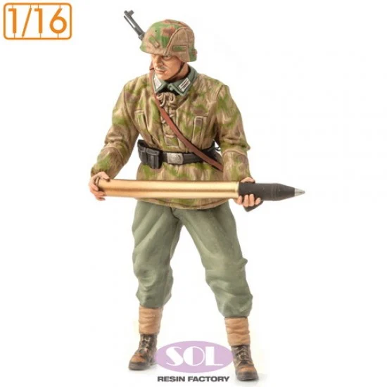 SOL Resin Factory MM888 1/16 WWII German Field Artillery Loader #2 - Model Figures