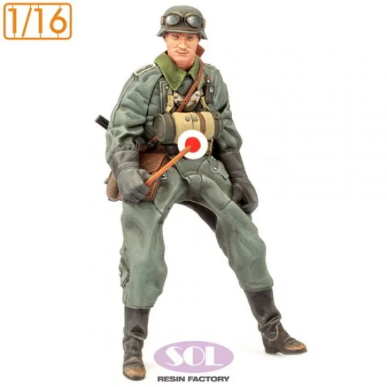 SOL Resin Factory MM902 1/16 WWII German Feldgendarmerie for KS750 - Model Figures