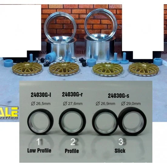 Scale Production SPRF24030G-s 1/24 18" BBS GT - Gold Wheels with Slick Tyres