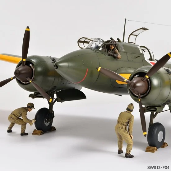 Zoukei Mura SWS13-F04 1/32 Kawasaki Ki-45 Kai Tei Type 2 Takeoff Preparation Set (1x Pilot, 2x Mechanic)