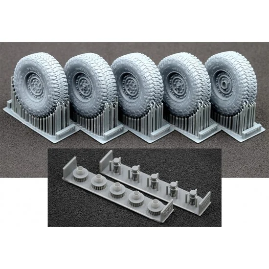 ScaleX WM35001 1/35 Modern HMMWV MT/R 24-bolt Ordinary Wheel set for Academy/ICM kits