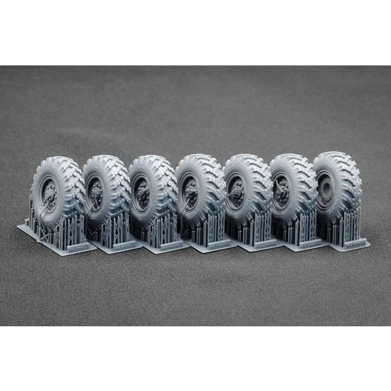 ScaleX WM35008S 1/35 Modern Kamaz 4310 Sagged Wheel set for ICM kits - Military Vehicles & Tanks