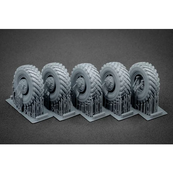 ScaleX WM35015 1/35 Modern GAZ Tiger V1 Ordinary Wheel set for Meng kits - Military Vehicles & Tanks