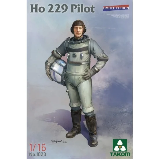 Takom 1023 1/16 Horten Ho 229 Pilot [Limited Edition] - Model Figures