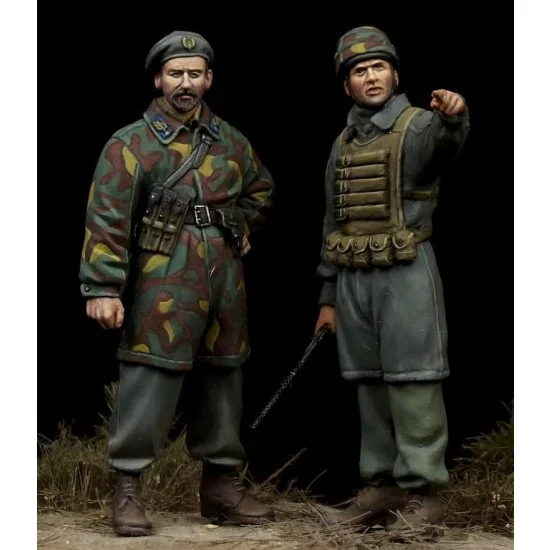 The Bodi 35129 1/35 WWII Italian Paratroopers "Nembo Division" - Model Figures