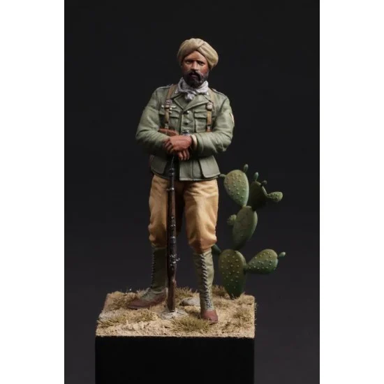 The Bodi 35233 1/35 WWII Indian Legion Infantry Soldier - Model Figures
