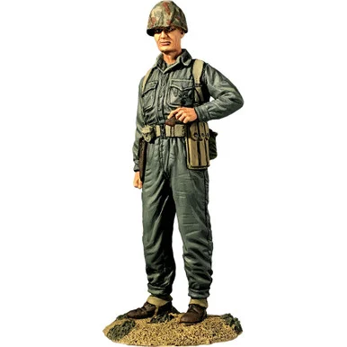 Lewis “Chesty” Puller 1/30 Figure William Britain (13040)