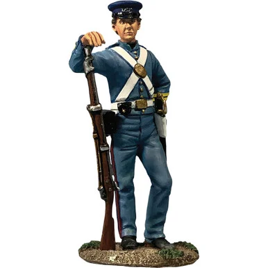 U.S. Marine in Fatigue Uniform 1/30 Figure - 1839 William Britain (13070)