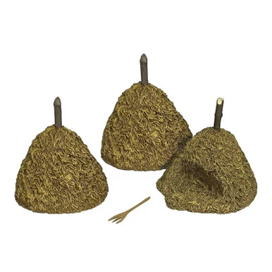 Hay Stacks with Pitch Fork 4-Piece 1/30 Set William Britain (51068)