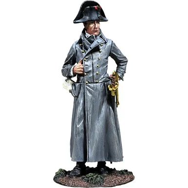 Napoleon Bonaparte in Greatcoat William Britain (36220)