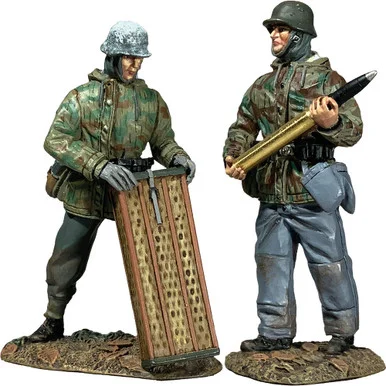 German 88mm Flak Gun Ammunition Handlers 1/30 Figure Set - William Britain