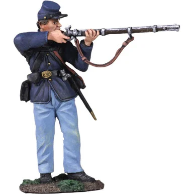 Union Infantry Standing Firing No. 3 1/30 Figure William Britain (31209)