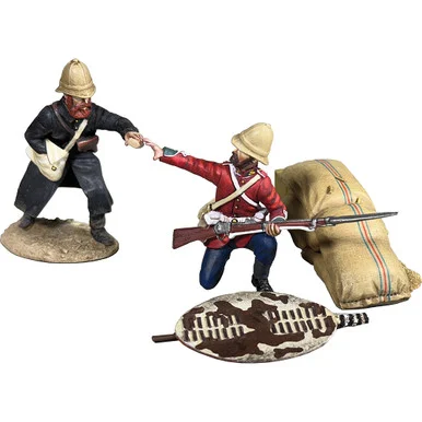 Chaplain Smith Distributing Ammunition 1/30 Figure Set - 187 William Britain (20221)