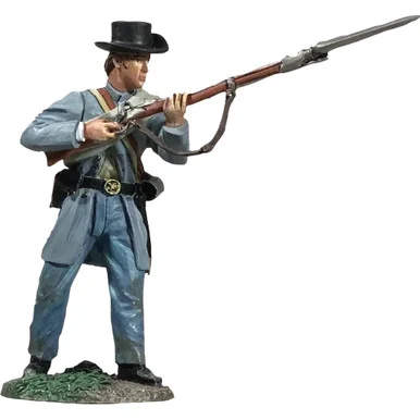 Confederate in Frock Coat Advancing 1/30 Figure William Britain (31379)
