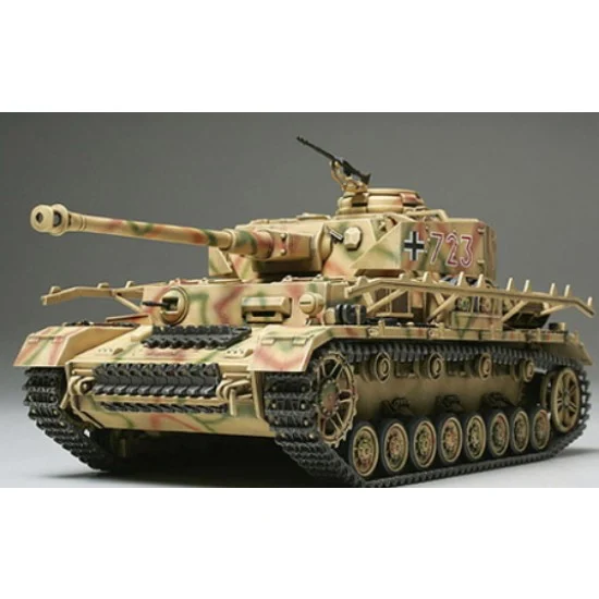 Tamiya 32518 1/48 German Panzerkampfwagen IV Ausf.J Sd.Kfz.161/2 - Military Vehicles & Tanks