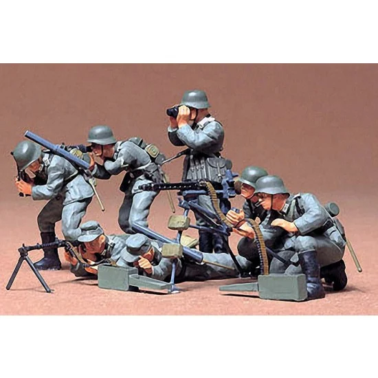 Tamiya 35038 1/35 German Machine Gun Troops - Model Figures