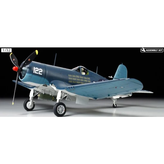 Tamiya 60325 1/32 Vought F4U-1A Corsair