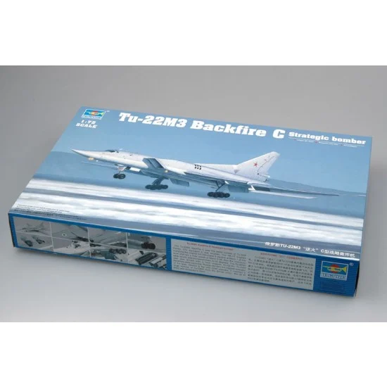 Trumpeter 01656 1/72 Tu-22M3 Backfire C Strategic Bomber