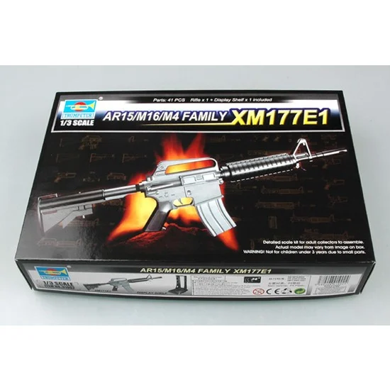 Trumpeter 01902 1/3 AR15/M16/M4 Family - XM177E1