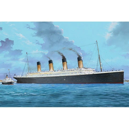 Trumpeter 03719 1/200 RMS Titanic Passenger Liner - Model Ships & Boats