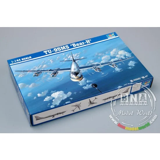 Trumpeter 03904 1/144 TU-95MS "Bear-H"