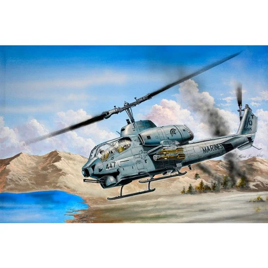 Trumpeter 05116 1/35 Bell AH-1W Super Cobra Attack Helicopter