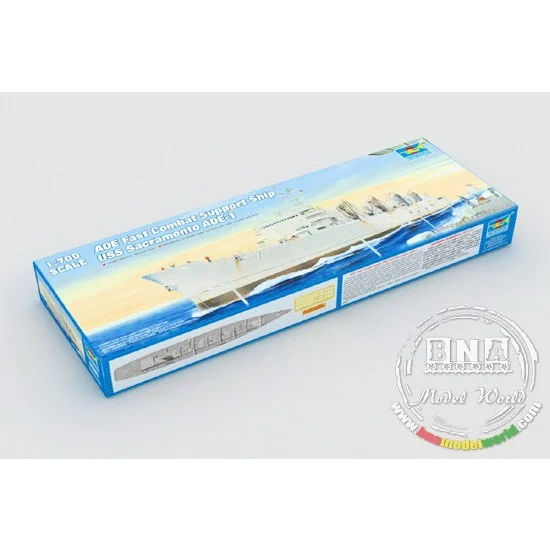 Trumpeter 05785 1/700 AOE Fast Combat Support Ship USS Sacramento(AOE-1)