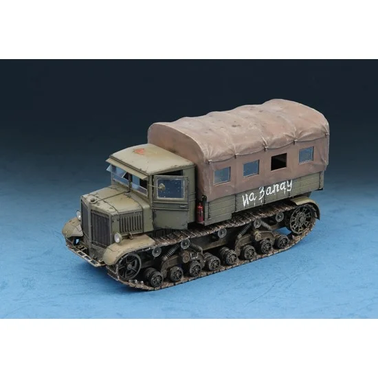 Trumpeter 07110 1/72 Soviet Voroshilovets Tractor - Military Vehicles & Tanks