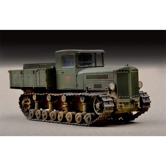 Trumpeter 07120 1/72 Soviet Komintern Artillery Tractor - Military Vehicles & Tanks