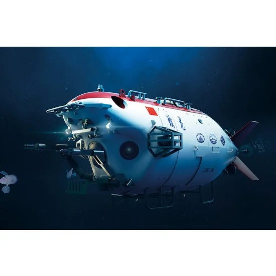 Trumpeter 07331 1/72 Chinese Jiaolong Manned Submersible Pre-painted Snap kit