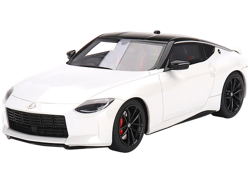 Nissan Fairlady Z Version ST 2023 Everest White RHD 1/18 Model Car by Top Speed - Nissan Models