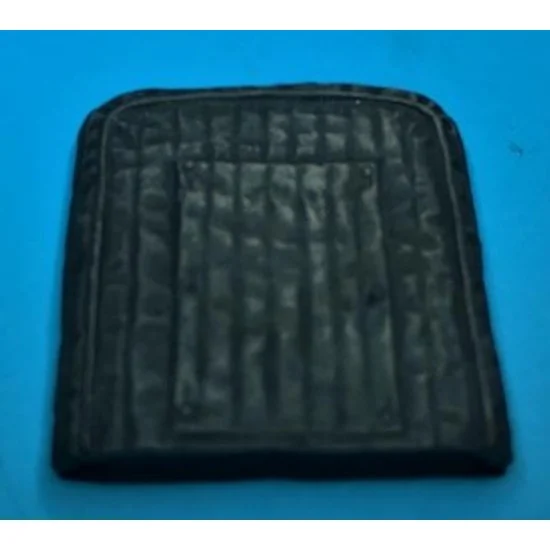 U Models 475 1/35 Deutz KHD S3000 /Magirus S330 Winter Radiator Cover (Closed) - Military Vehicles & Tanks