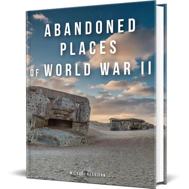 ABANDONED PLACES OF WORLD WAR II Amber Books (9781838863722)