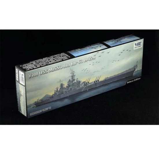 VEE HOBBY E57003 1/700 USS Missouri Battleship BB-63 1945 [Professional Edition]