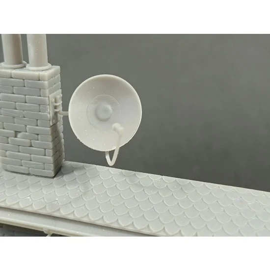 VG DioModels VG64097 1/35 Satellite Dish with Stand - Scenics & Diorama