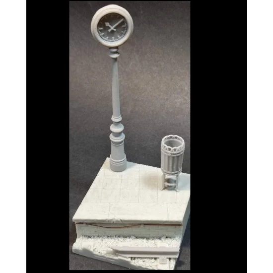 VG DioModels VG64313 75mm Platform Base (Clock and Waste Bin) - Scenics & Diorama