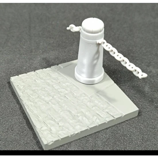 VG DioModels VG64330 75mm Bollard Base with Chains - Scenics & Diorama