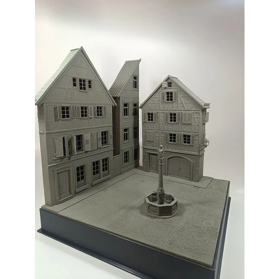 VG DioModels VG64532 1/35 Germany Town Square (35cm x 35cm x 38cm) - Scenics & Diorama