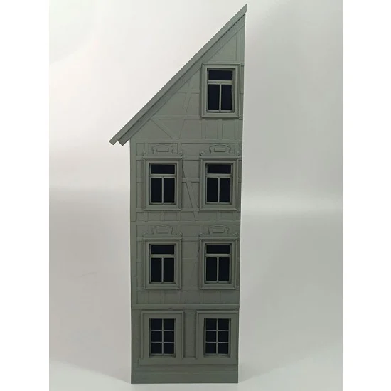 VG DioModels VG64534 1/35 German House #2 (12cm x 6cm x 37cm) - Scenics & Diorama