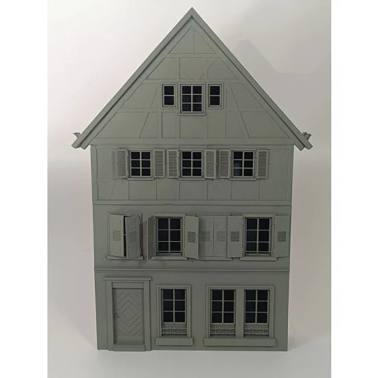 VG DioModels VG64535 1/35 German House #3 (23cm x 5cm x 34cm) - Scenics & Diorama