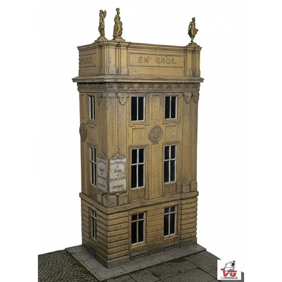 VG DioModels VG64538 1/35 Berlin Building #1 (19cm x 11cm x 39cm) - Scenics & Diorama