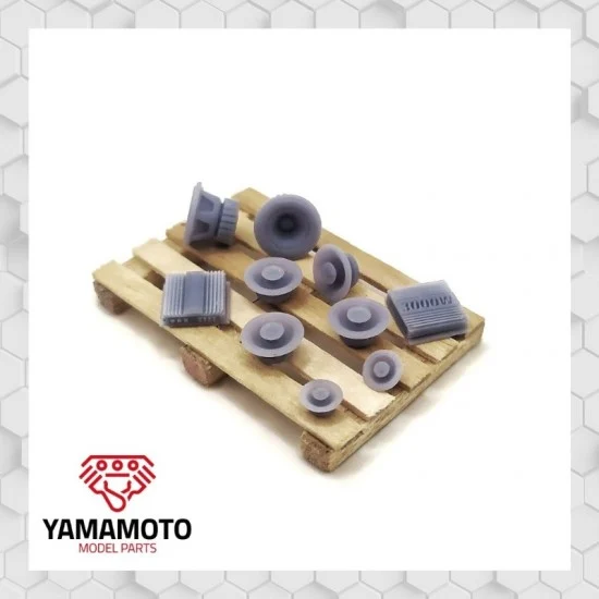 Yamamoto YMPTUN32 1/24 Car Audio Set - Model Cars