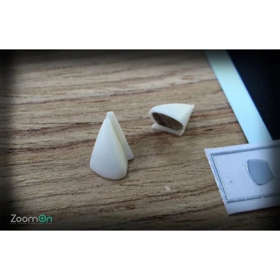 ZoomOn Z041 1/24 Carbon Bullet Side Mirror (A) - Model Cars