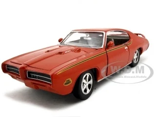 1969 Pontiac GTO Judge Orange with Stripes 1/24 Diecast Model Car by Motormax - Pontiac Models