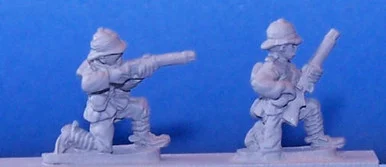 PIG220068 - DISMOUNTED CAVALRY KNEELING