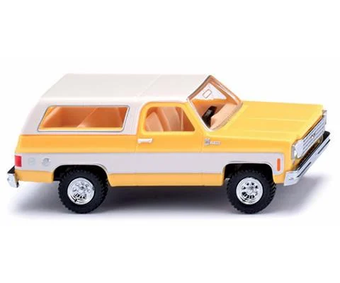 1975-76 Chevrolet K5 Blazer in Zinc Yellow and White
