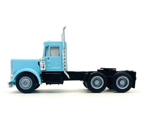 Peterbilt Day Cab Short in Teal - Cab Only