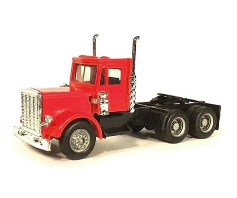 Peterbilt Day Cab Short in Red - Cab Only