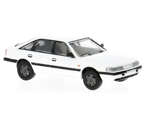 1987 Mazda 626 in White - PCX87